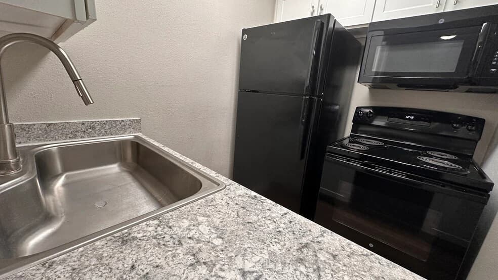 The Terraces on Brompton Apartments — photo 4
