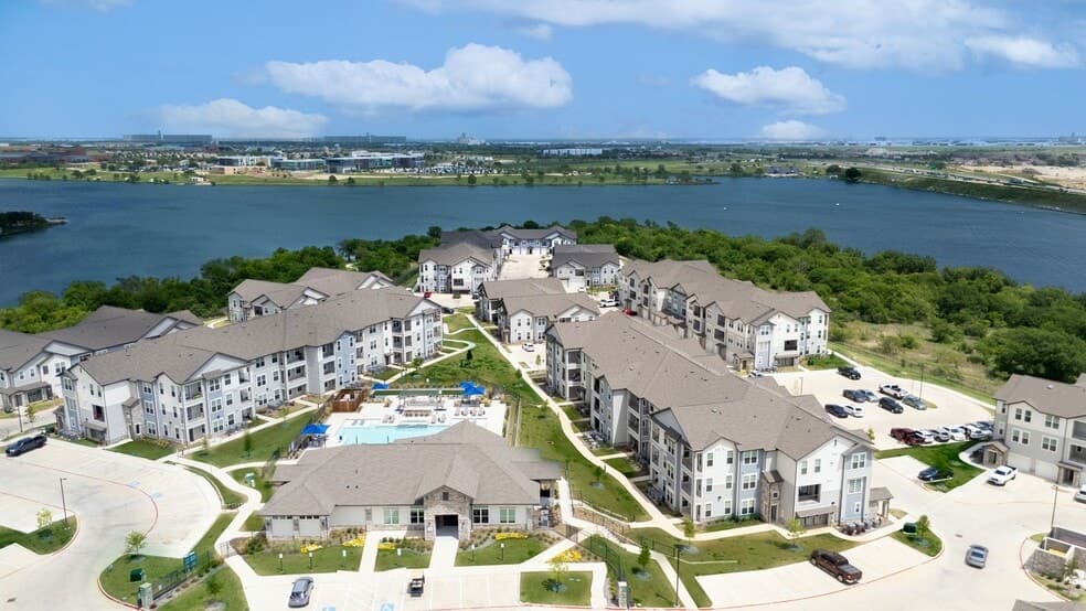 Dream Marine Creek in Fort Worth, Texas
