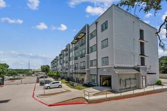 Vista at Interpark — photo 5