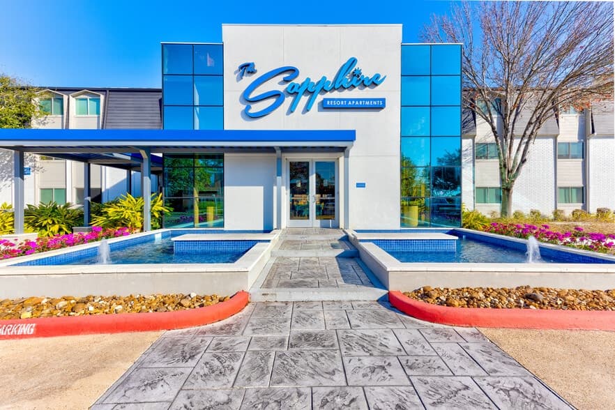 Sapphire Resort Apartments in Houston, Texas