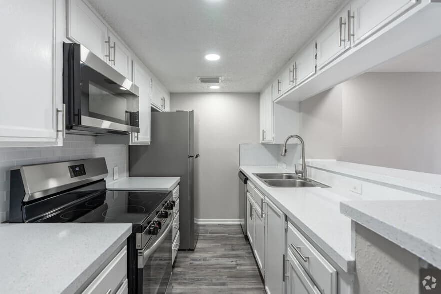 NeuRock of Meadow Green in Grand Prairie, Texas