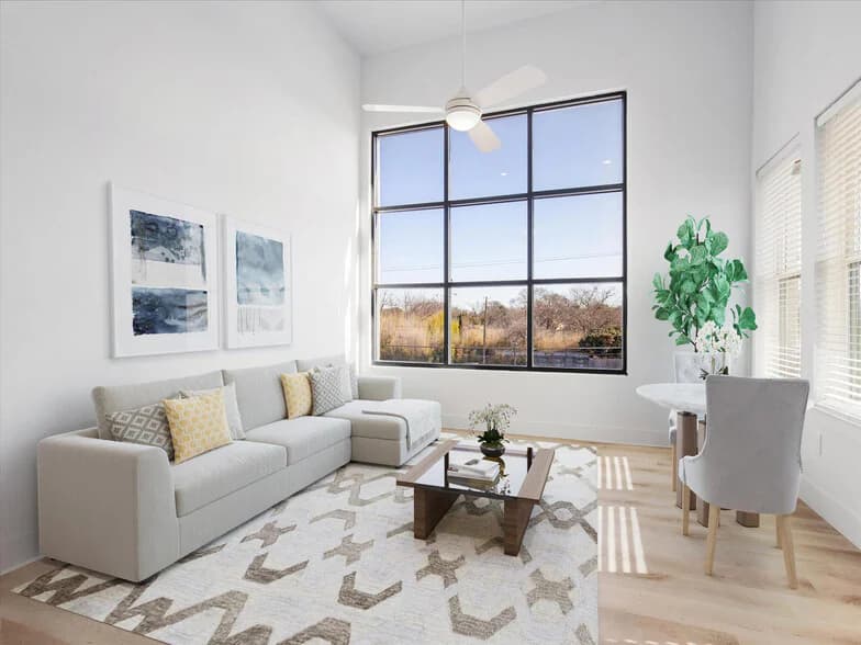 Doverhouse at White Rock in Dallas, Texas