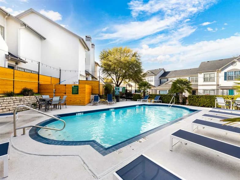 Castle Hills Townhomes in San Antonio, Texas