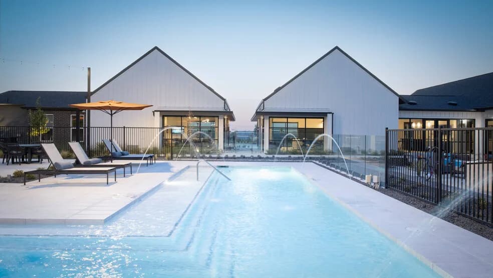 Ascent at Mountain Creek in Dallas, Texas