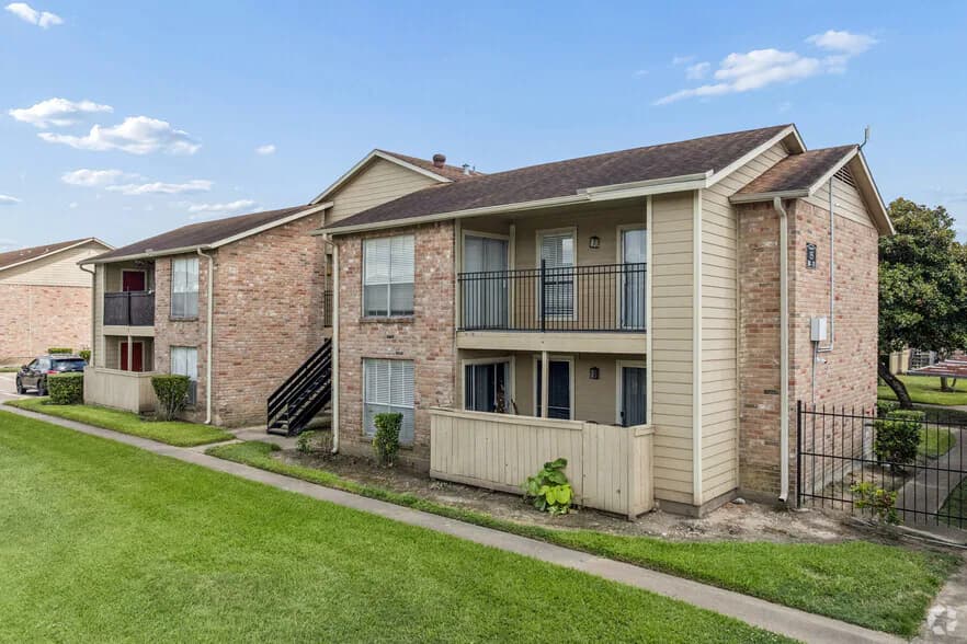 Summervale Apartments in Houston, Texas