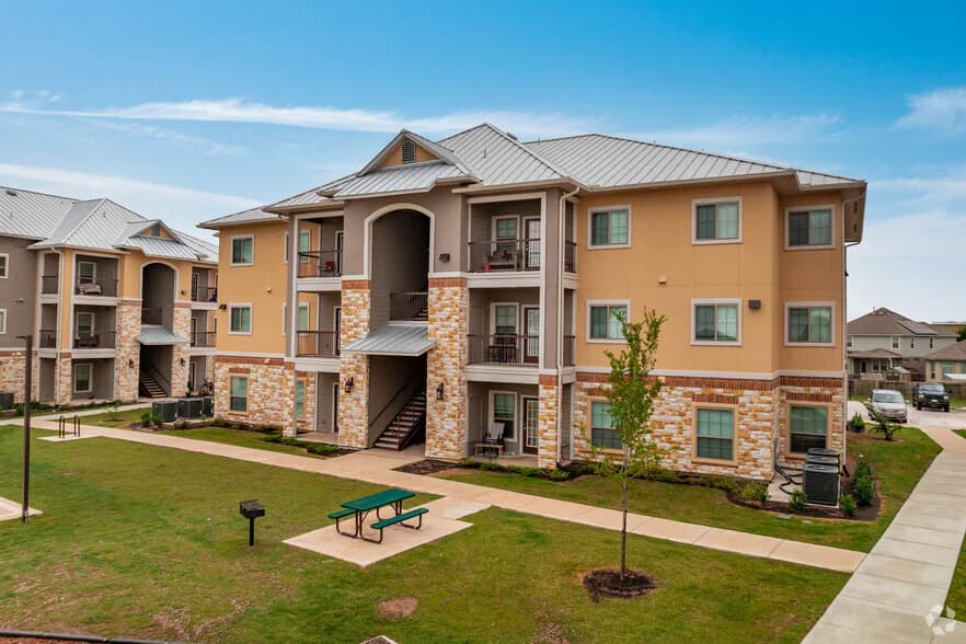 Kallison Ranch Apartments in San Antonio, Texas