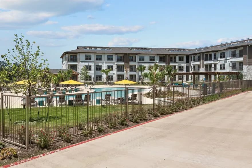 The Grand at Oak Grove in Universal City, Texas