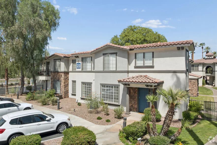 Canterra in Palm Desert, Texas