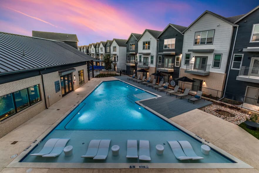 Kessler Bluffs in Dallas, Texas