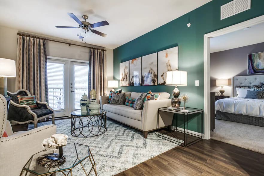 Overlook Exchange in San Antonio, Texas