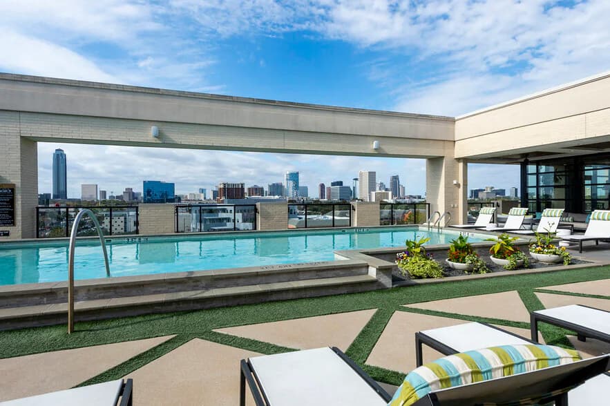 NOVEL River Oaks by Crescent Communities in Houston, Texas