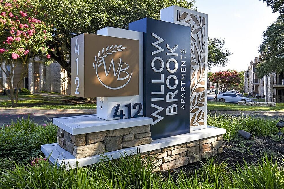 Willow Brook Apartments in Austin, Texas