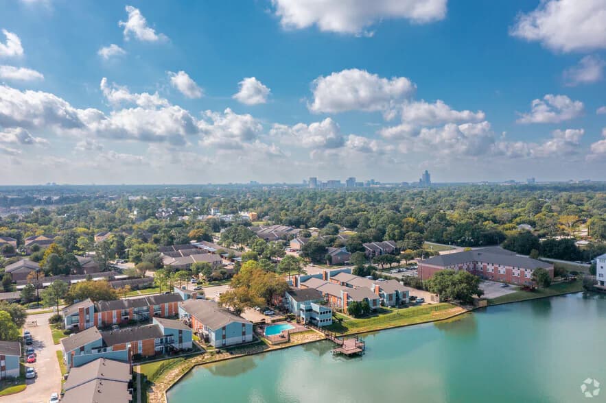 Banyan Shores in Houston, Texas