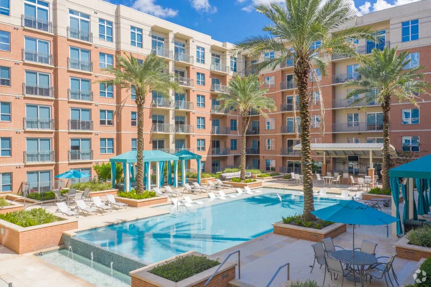 One Lakes Edge in The Woodlands, Texas