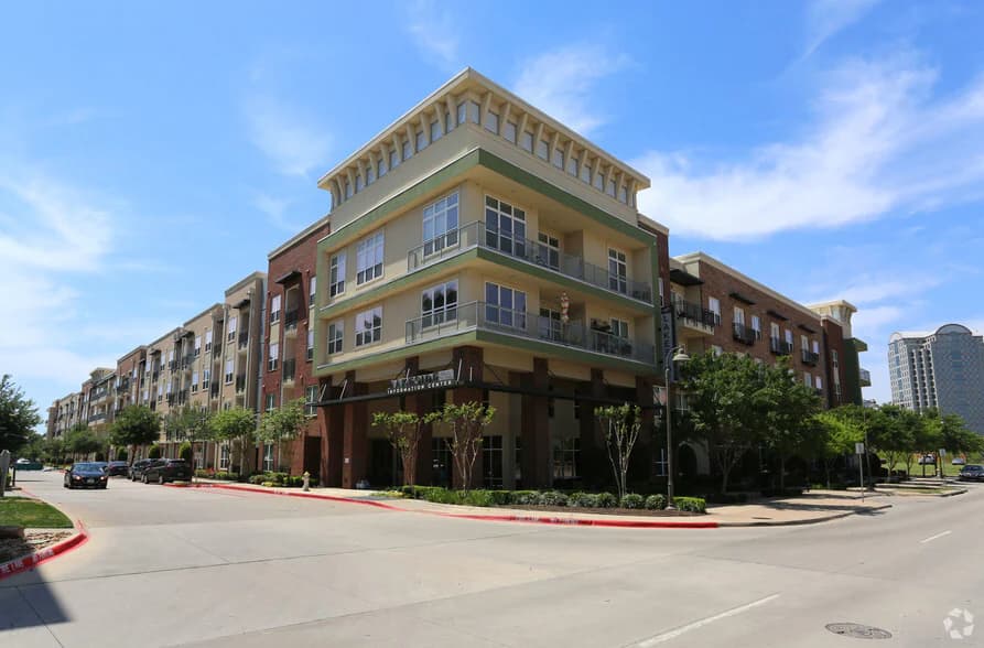 Lakeside Urban Center in Irving, Texas