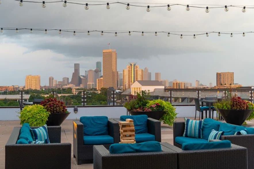 Virage in Houston, Texas