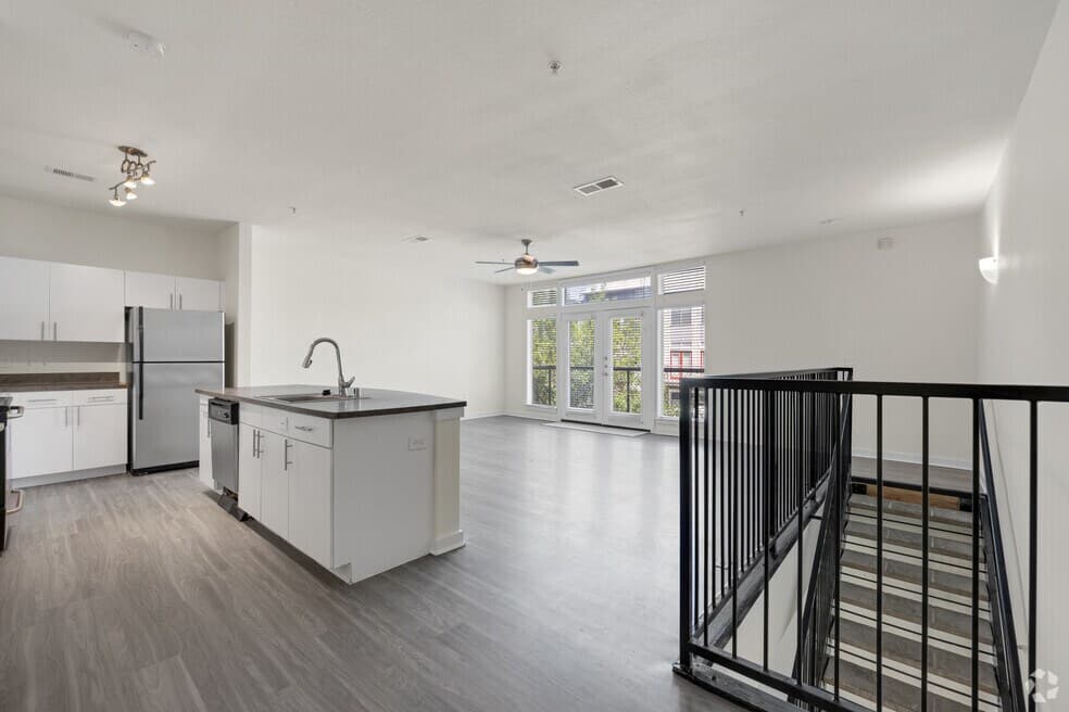 Trinity Loft — photo 2