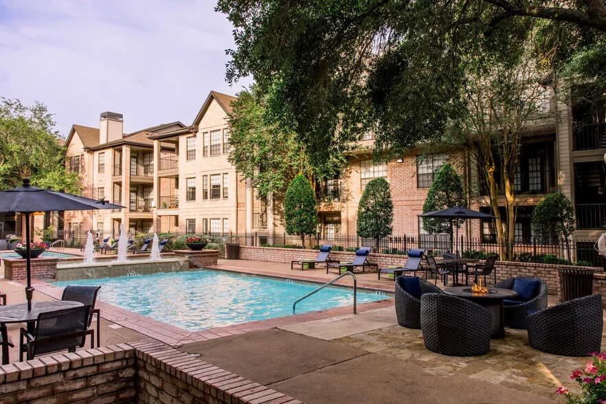 Greenbriar Park in Houston, Texas