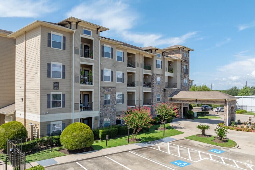 West Oaks Village Senior in Houston, Texas