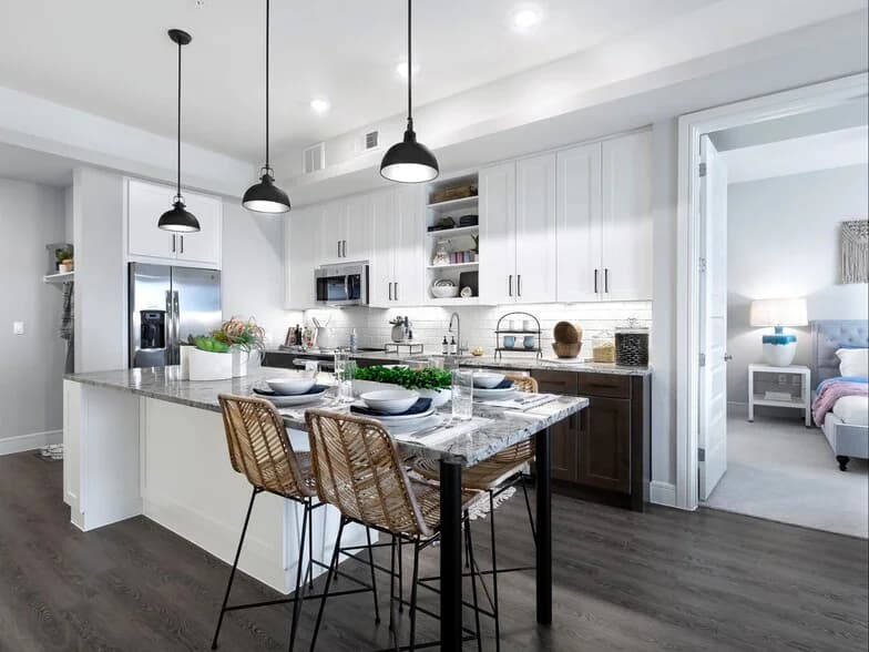 AMLI Lakeline in Austin, Texas