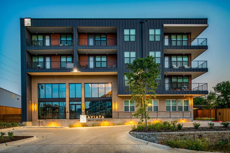 Aviata West Love in Dallas, Texas