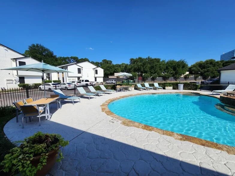 Cali Crossing Apartments in Houston, Texas