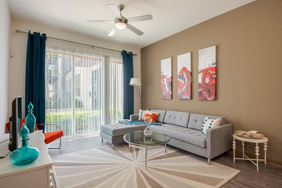 VV&M Apartments in Dallas, Texas