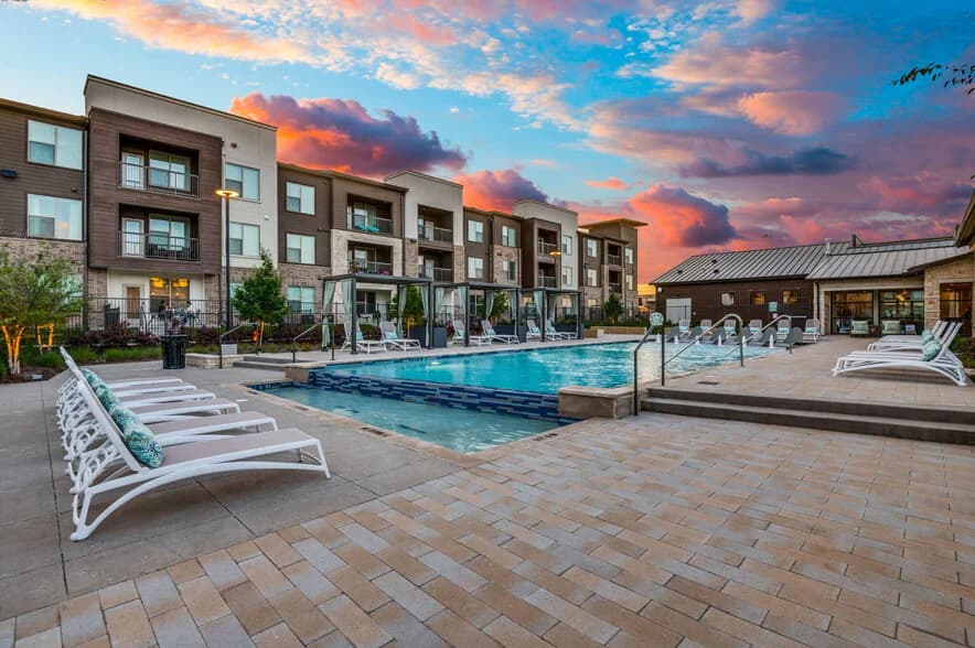 Jovia in Grand Prairie, Texas