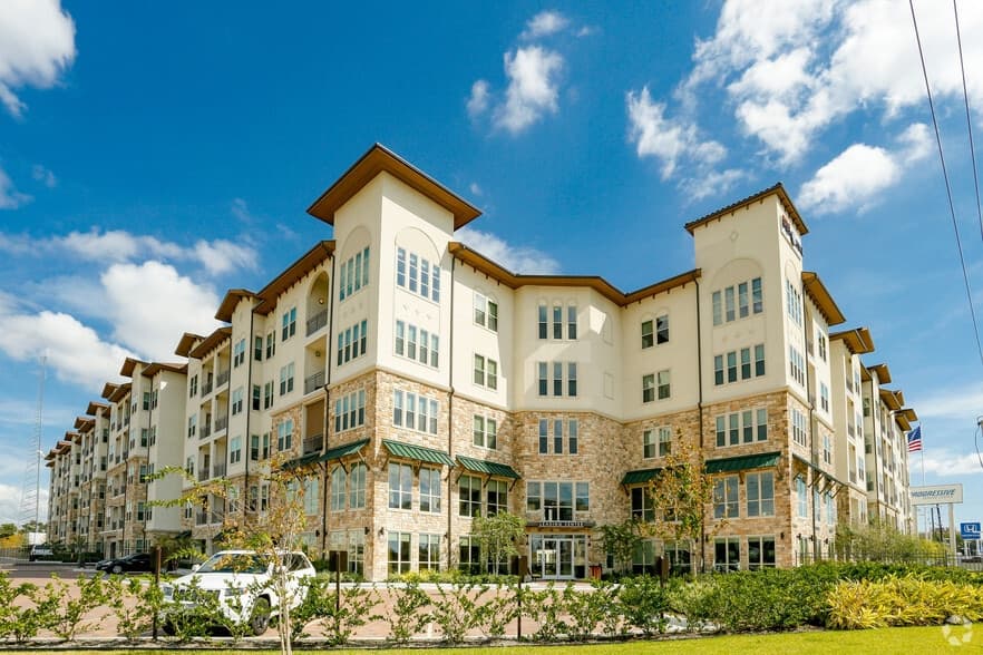 District at Memorial in Houston, Texas