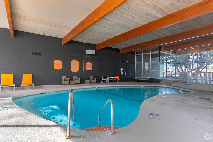The Pearl at Midtown in Dallas, Texas