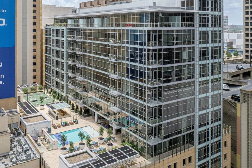 Main 3 Downtown in Dallas, Texas