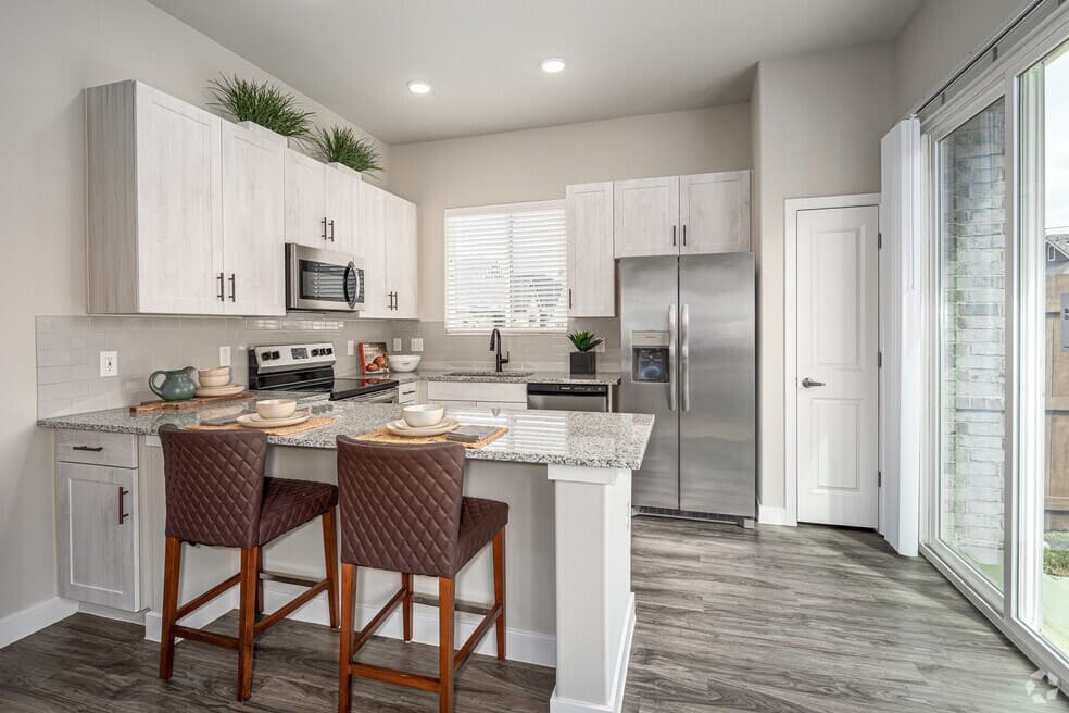 VLux Stoneridge — photo 4