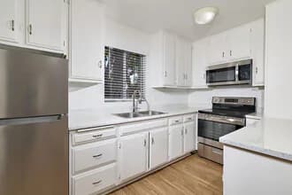 Panorama Apartments — photo 5
