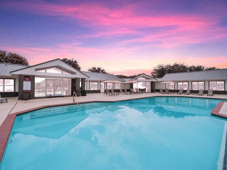 Leah Avenue Student Townhomes in San Marcos, Texas