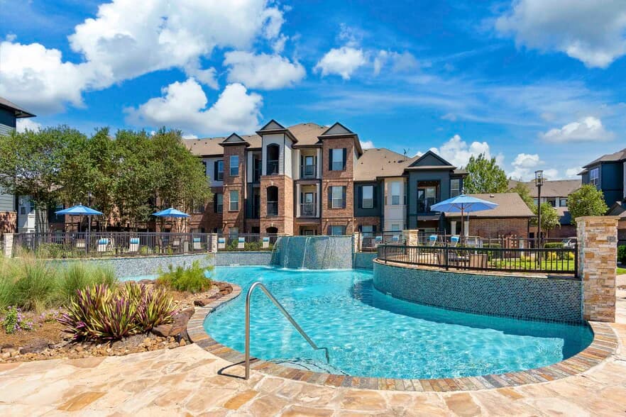 MAA Grand Cypress in Cypress, Texas
