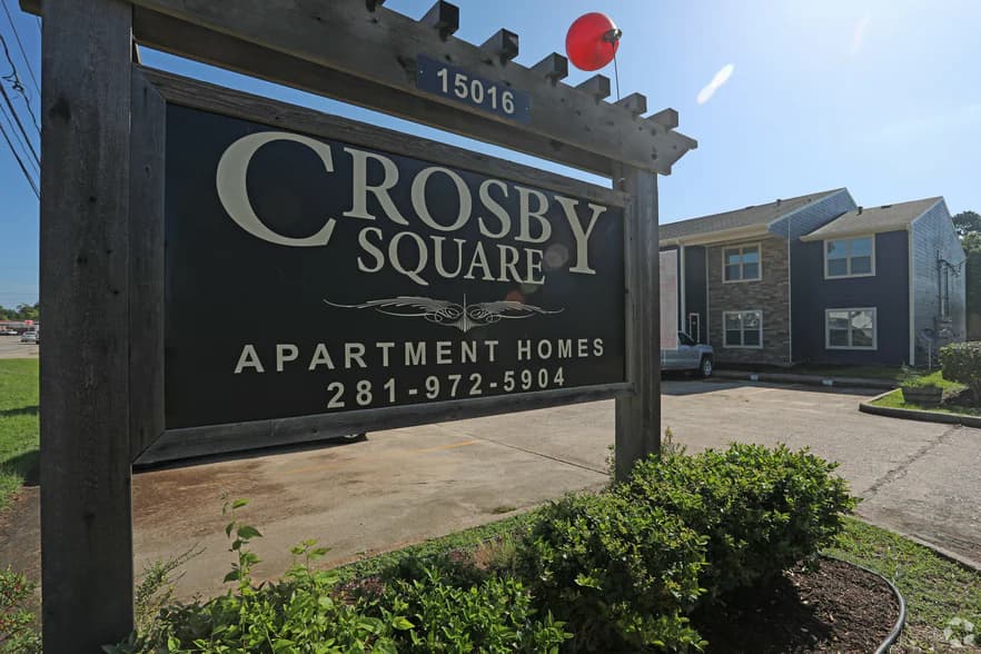 Crosby Square Apartments in Crosby, Texas
