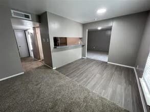 Trailwood Village Apartments — photo 5