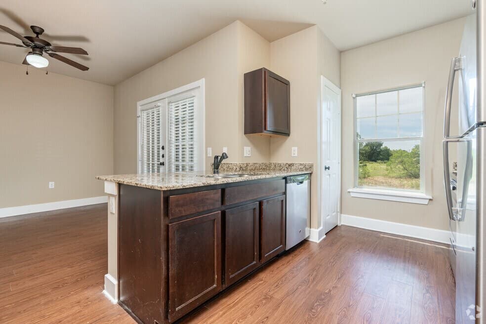 The Woodlands of Denton — photo 2