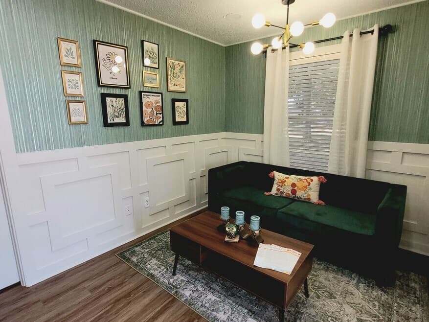 Val Verde Apartments — photo 2