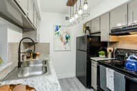 Villa Solano Apartments — photo 5