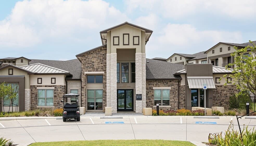 Debbie Lane Flats in Arlington, Texas