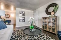 Volara Apartments — photo 5