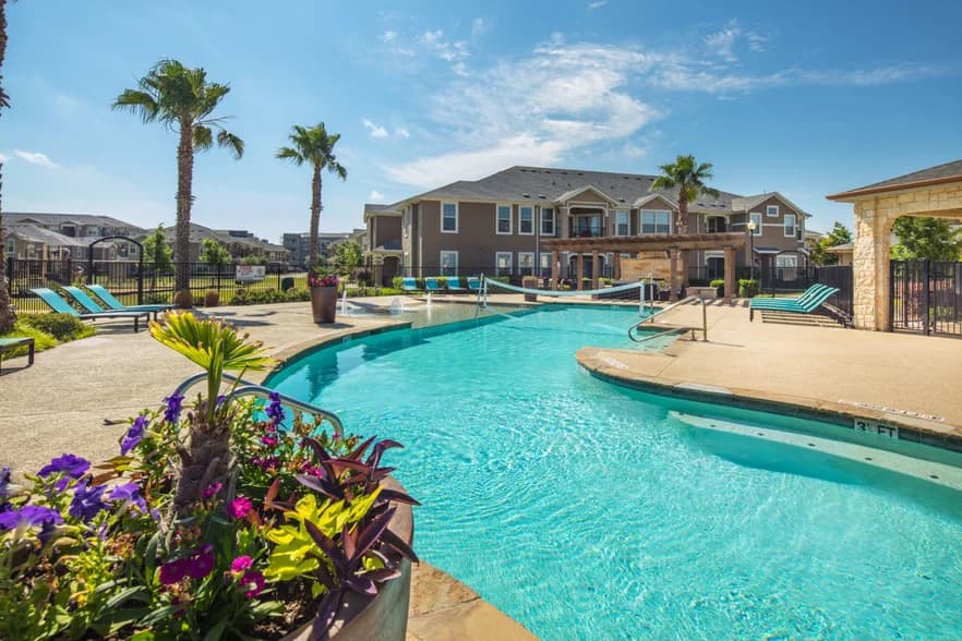 Avenues at Creekside in New Braunfels, Texas