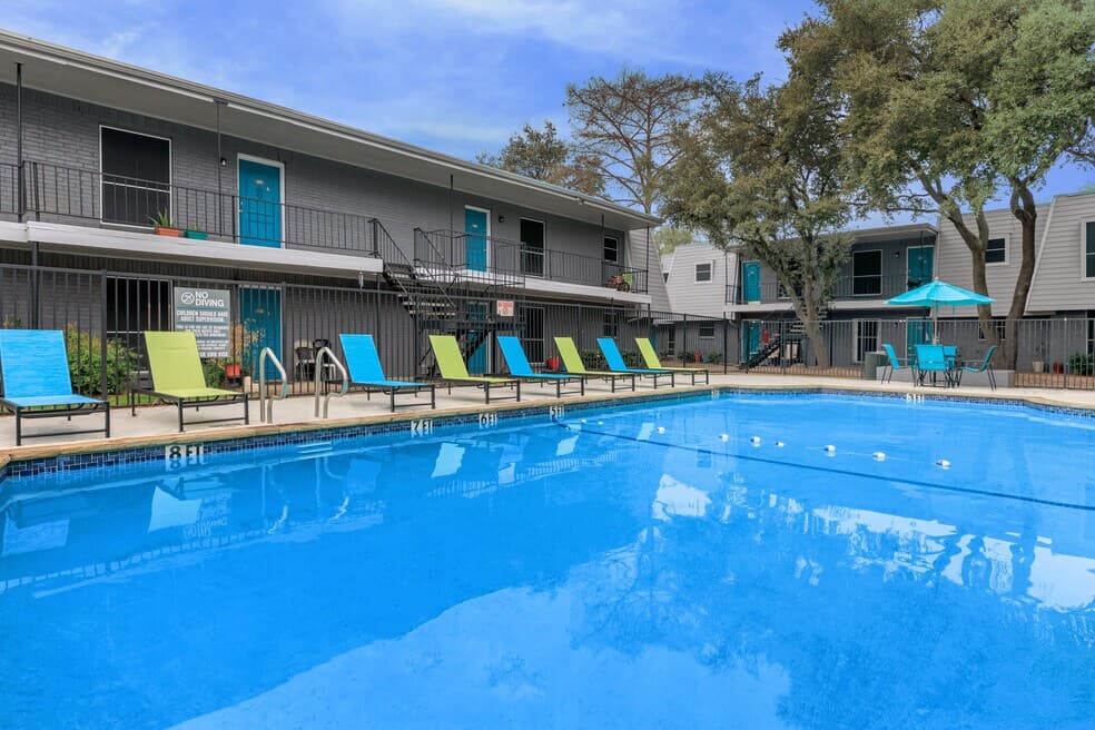 Villa Gardens in Farmers Branch, Texas
