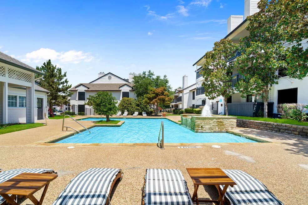 Tides on Hulen in Fort Worth, Texas