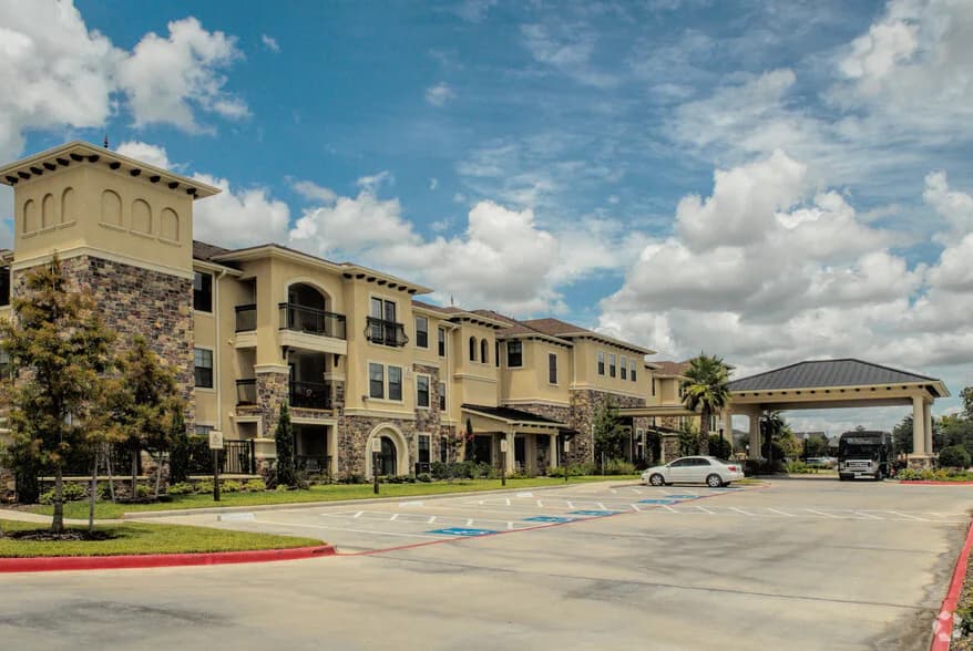 The Huntington at Missouri City - Senior in Missouri City, Texas
