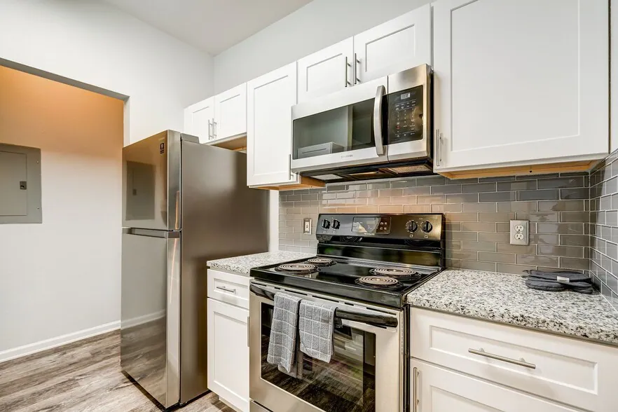 Legacy of Cedar Hill Apartments and Townhomes in Cedar Hill, Texas